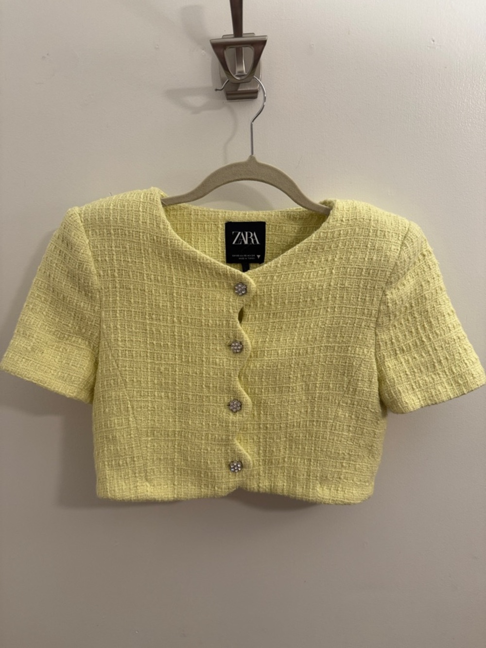 Zara cropped Yellow Textured Button-Front Top XS